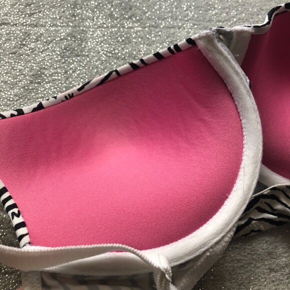 PINK Victoria's Secret Animal Print Push-Up Bra - Picture 4 of 7